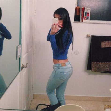 A Brunette Girl Showing Her Tight Ass In Jeans Telegraph