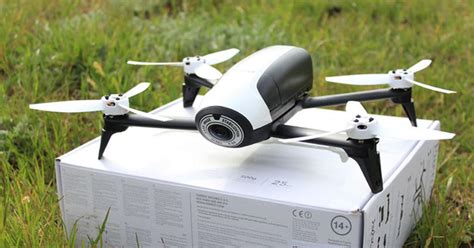 parrot bebop  test opinie recenzja drona  kamera sterowanego smartfonem