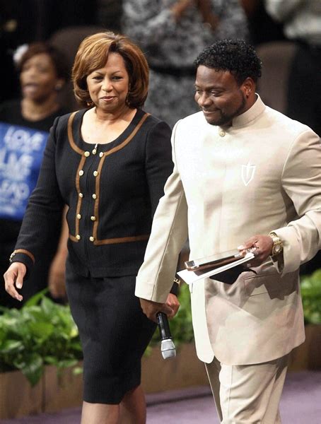 I S U P K Radio News Bishop Eddie Long Wants His Money