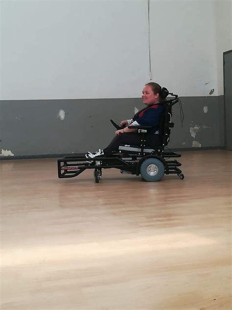 sports vaucluse le foot fauteuil a rendu léa handicapable la