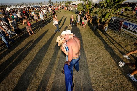 The Sherps 10 Rules To Having A Music Festival Hookup Sherpa Land