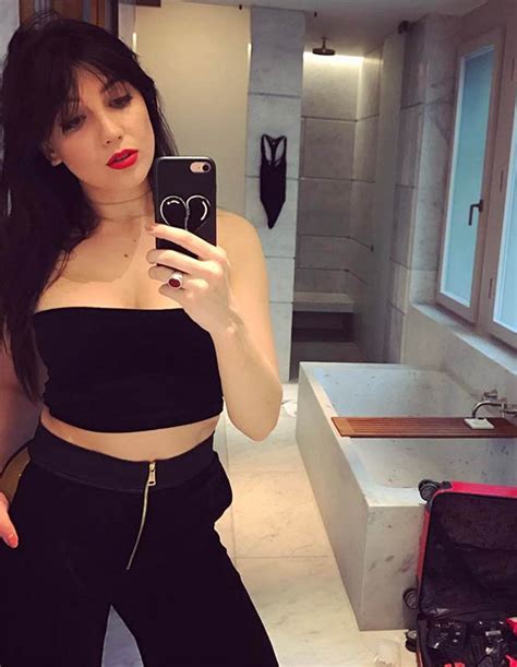 Daisy Lowe Strips Topless For Steamy Bath Time Picture Daily Star