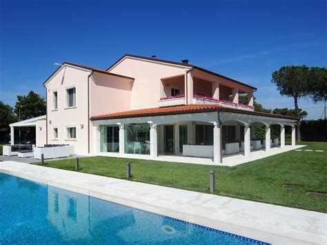 Casa colonica con ampliamento | dario scanavacca architetto design nordico, . Immagini di portici in legno -Subissati srl case in legno