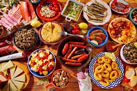 tapas  spain varied mix   popular tapa mediterranean food ecu