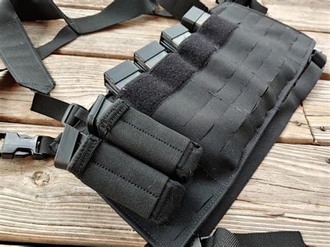 pistol caliber carbine chest rig  beez combat systems sofrep
