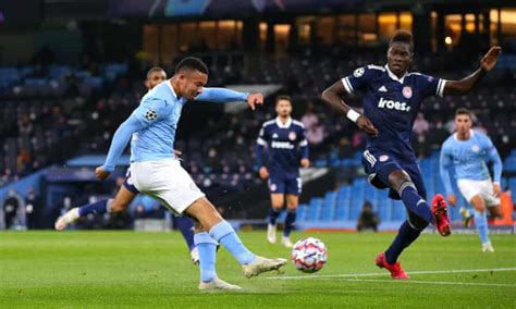 Manchester City S Gabriel Jesus Returns With A Bang In Win Over