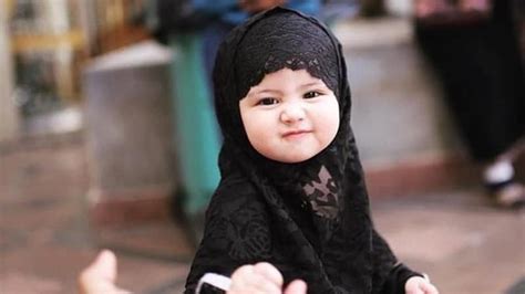rangkaian nama bayi islam perempuan  artinya