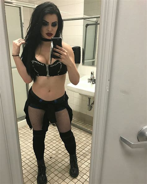 paige instagram paige wwe saraya jade bevis wwe divas