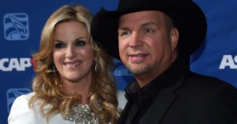 watch garth brooks and trisha yearwood perform early duet rolling stone