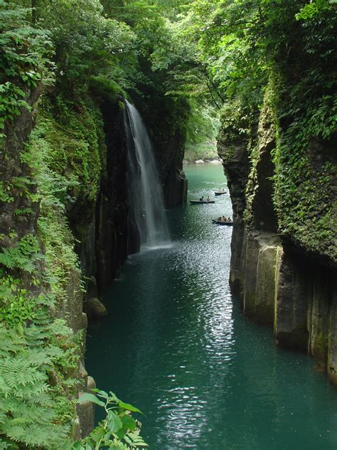 File Takachiho Gorge 01  Wikimedia Commons