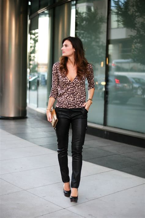 exciting outfits   wear  leather leggings lifestuffscom