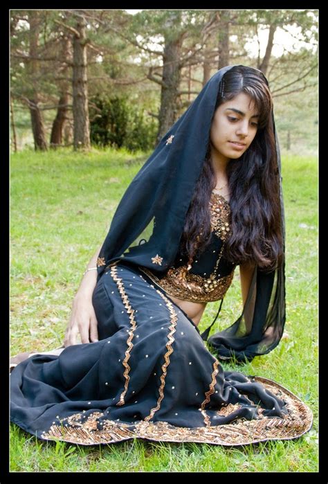 Now Come In Eve Inn Dreamy Beauty Of Virgin Pakistani And Indian Girls