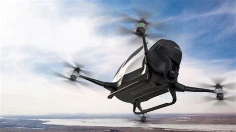 como seria el primer drone capaz de transportar  una persona