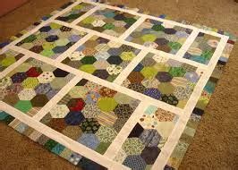 hexagon quilts google search hexagon quilt quilts paper piecing