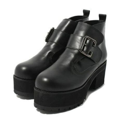 shoes boots brand black fashion brutal rock drmartens wheretoget