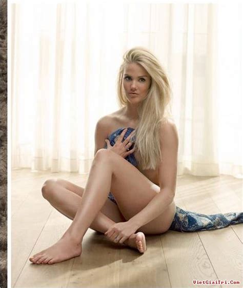 Sexy Naked Nordic Woman Tits Blowjob