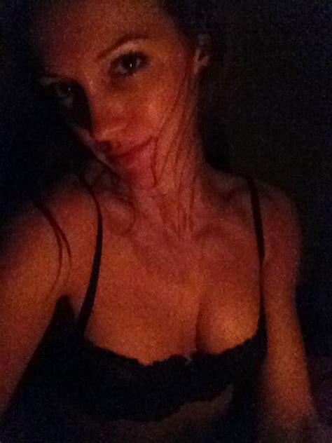Katie Cassidy Leaks Scandal Planet
