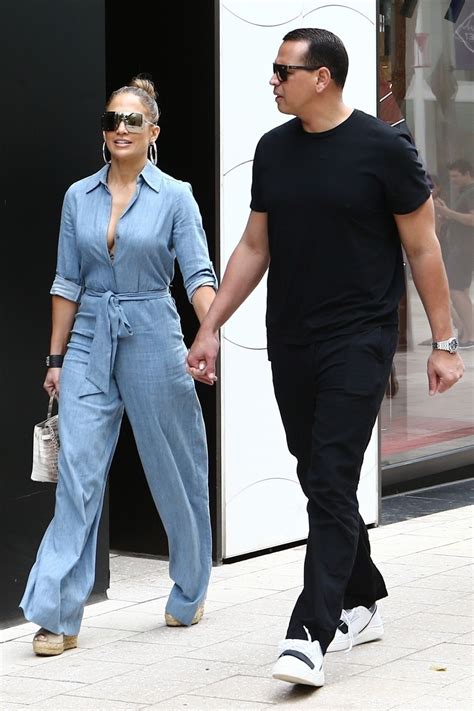 Jennifer Lopez And Alex Rodriguez Out For Lunch In Miami