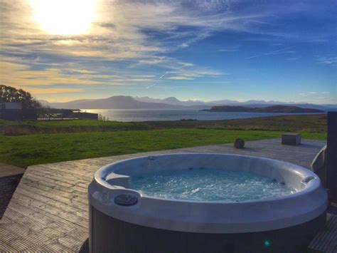 Luxury Lodges With Hot Tubs And Seaviews