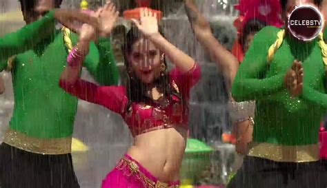 Nora Fatehi Super Sexy Hot Navel Showing Dance Sexy