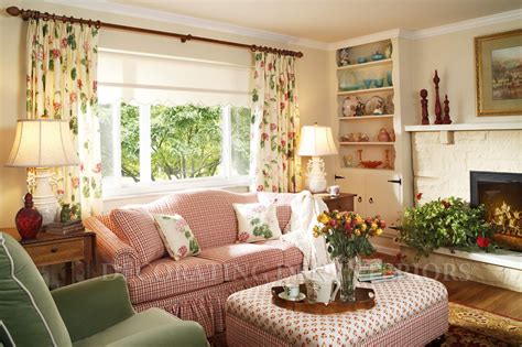 decorating solutions  small spaces decorating den interiors blog