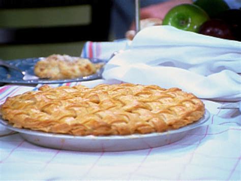 Grandma S Apple Pie Recipe Traditional Apple Pie Recipe Food