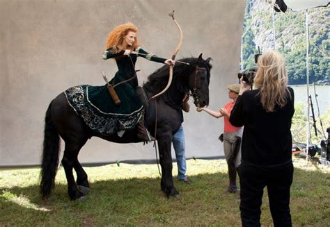 jessica chastain poses as brave princess
