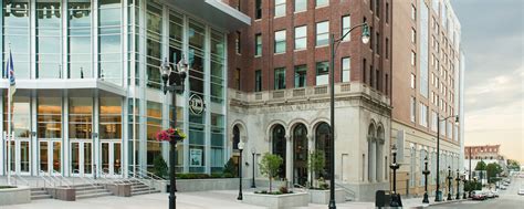 pet friendly hotels  allentown pa renaissance allentown hotel