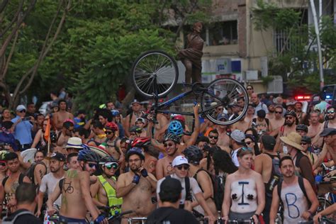 ciclismo al desnudo cómo cambiará el evento que se hace una vez al año