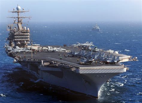 Uss Abraham Lincoln Cvn 72 Nimitz Class Aircraft Carrier