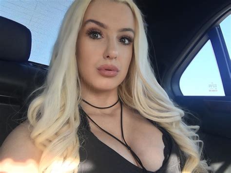 tana mongeau sexy pictures 35 pics sexy youtubers
