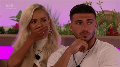 Love Island 2019 Cast Tommy Fury And Molly Mae Compared To School Bags