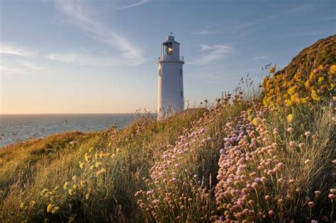 top photo spots  trevose head lighthouse