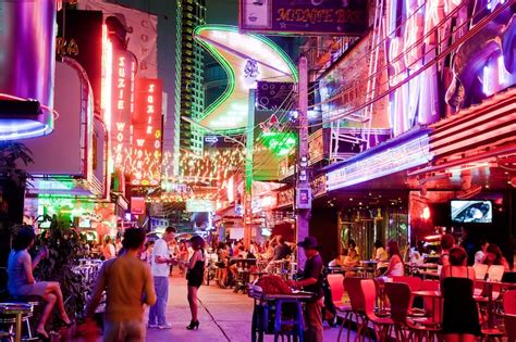 nightlife  bangkok bangkok travel guide  guides