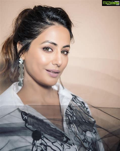 Hina Khan Instagram Gethu Cinema