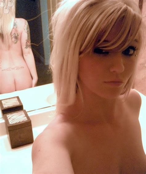 emo nude in mirror porno photo