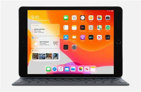 apples  ipad  seventh generation tablet  large