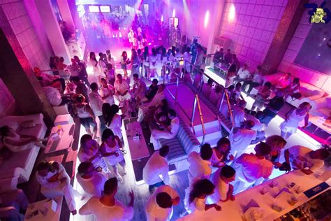 the best nightclubs in phuket thailand