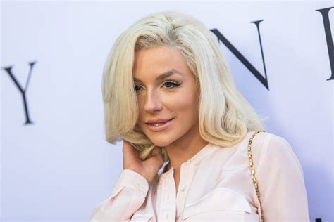 Courtney Stodden Has Doubts About Chrissy Teigen S Bullying Apology