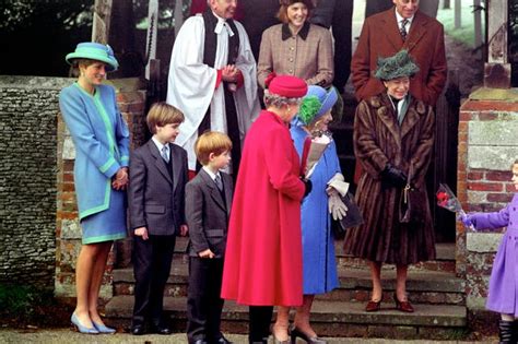 pictures memorable royal christmas moments   years bt