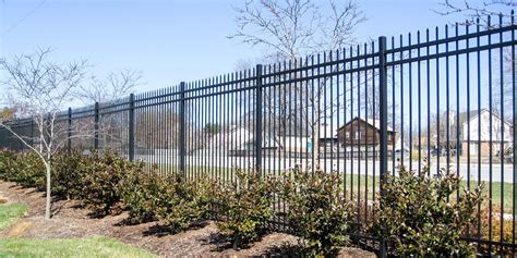 commercial fence company   columbus
