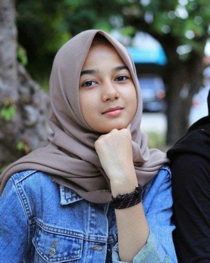 23 Trendy Fashion Hijab Indonesia Beautiful Hijab Casual Hijab Chic