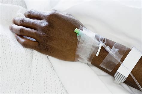 hospital deaths  covid   black hispanic patients study finds