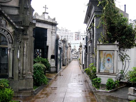 la recoletabuenos aires argentina  cemeteries     die