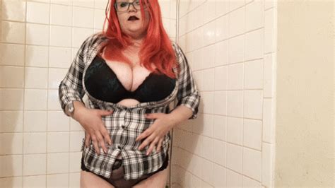 sai slut and her sexy belly elastigirl cosplay belly