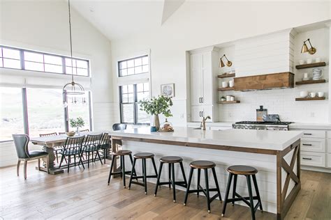 smi modern farmhouse kitchen  dining nook sita montgomery interiors