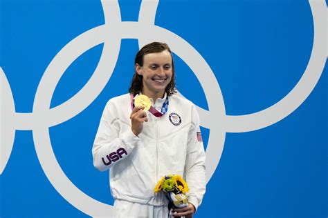roundup  olympic gold medals  saturday july  ap news