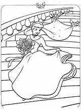 Princesse Cendrillon Cinderella Princesses Coloriages Aurore Kleurplaten Colorier Bal Cindirella sketch template