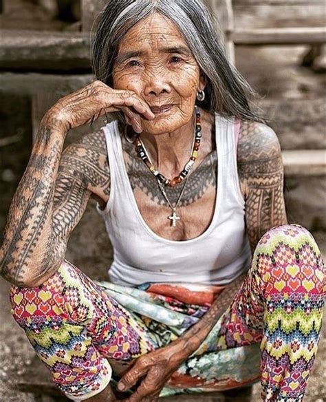 Old Tattoos Body Art Tattoos Tatoos Cultura Filipina Filipino