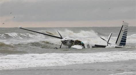 pilot injured  crashing plane  ocean  myrtle beach